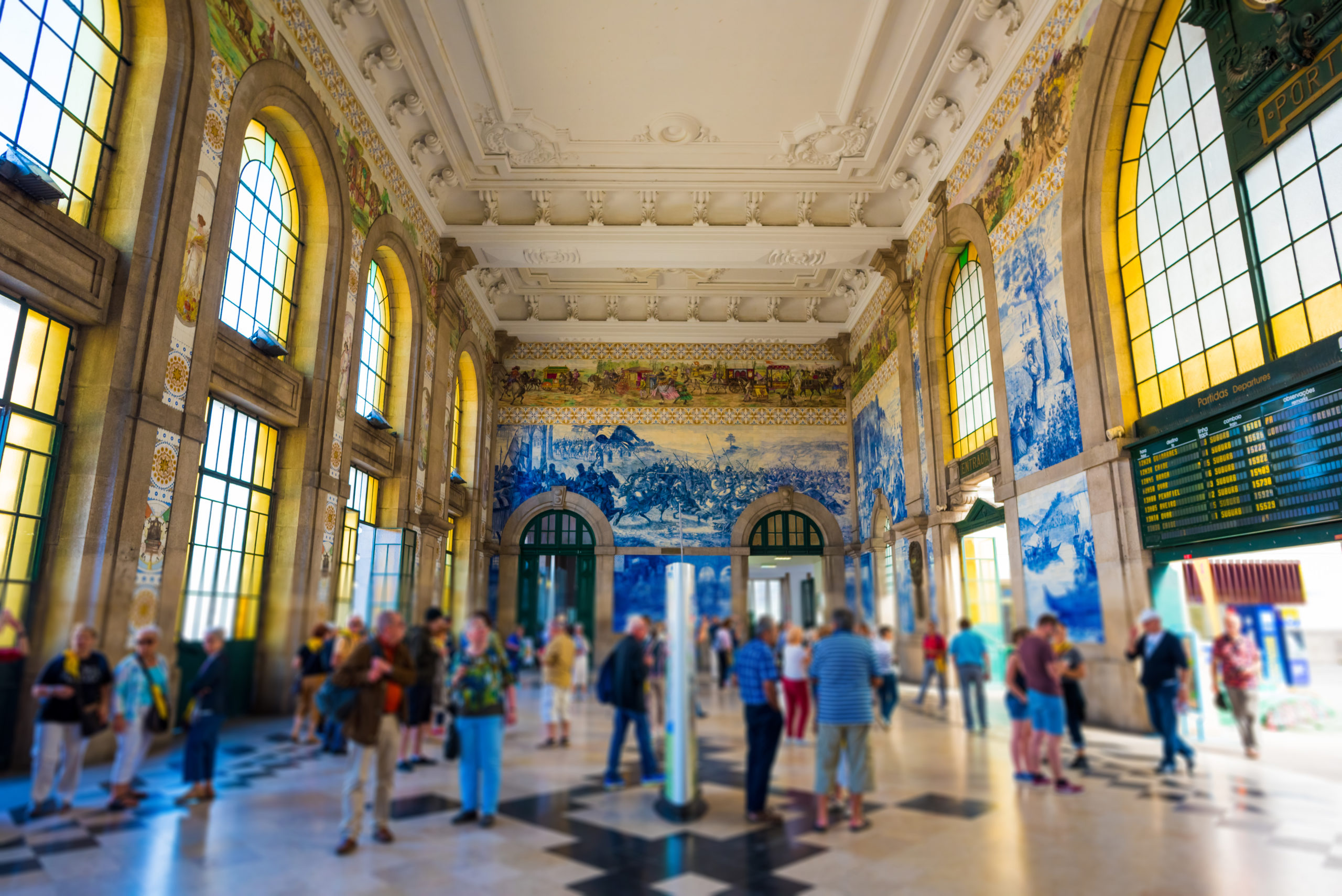 Porto São Bento train station